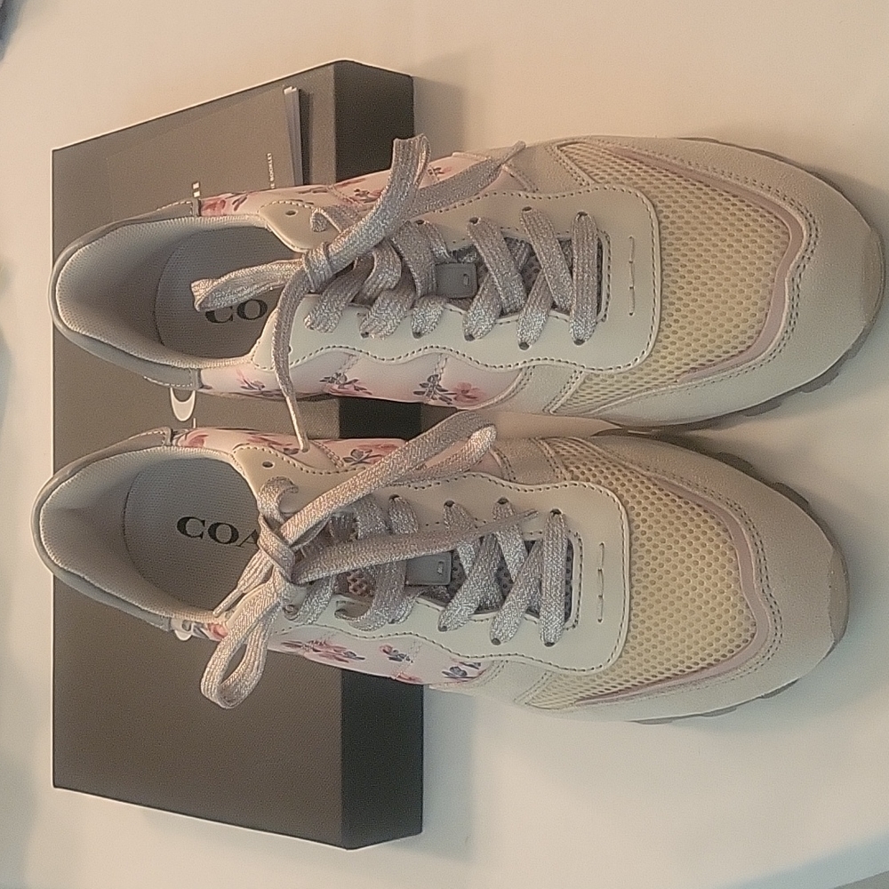 NEW COACH Shoes